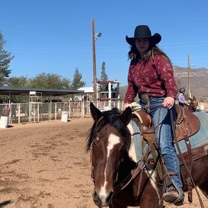 Meet your Posher, Taylor